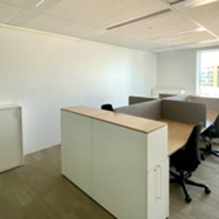 Bureau privé 28 m² 4 postes Coworking Rue Henri Becquerel Rueil-Malmaison 92500 - photo 3